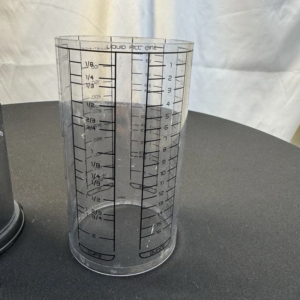 Kitchen Art Wet/Dry Measuring Adjust-A-Cup 2Cups/16oz/500ml, pint, Silver/Black